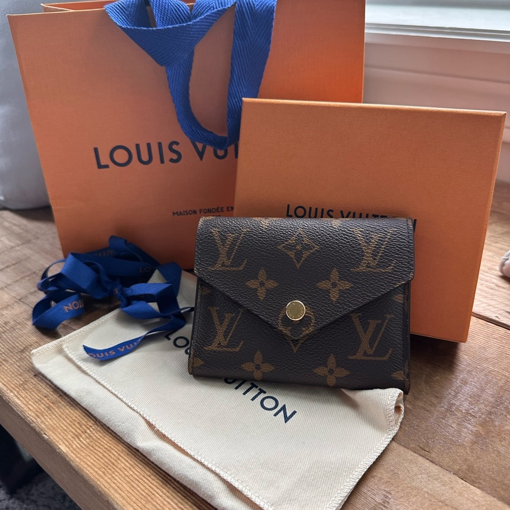 Louis Vuitton Victorine Wallet